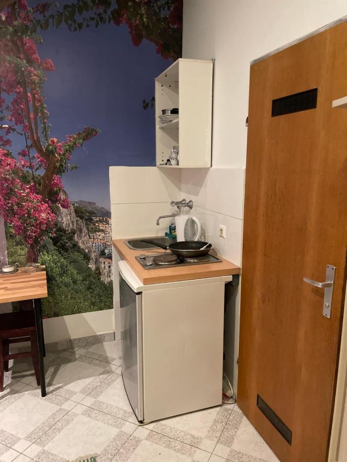 Viktoria Hostel Wien Ngoại thất bức ảnh