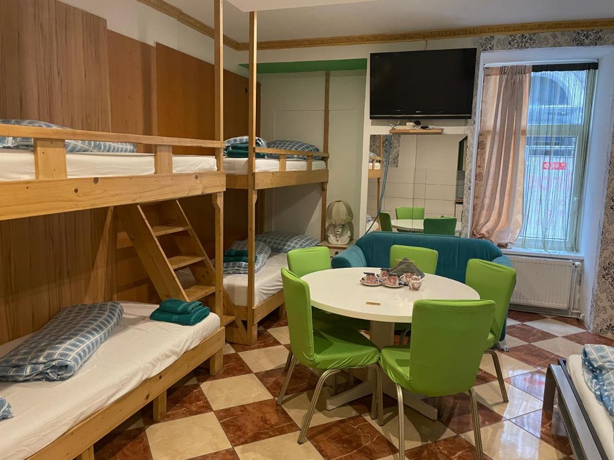 Viktoria Hostel Wien Ngoại thất bức ảnh
