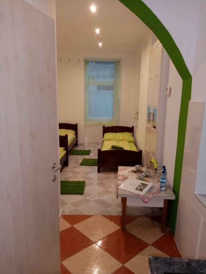 Viktoria Hostel Wien Ngoại thất bức ảnh