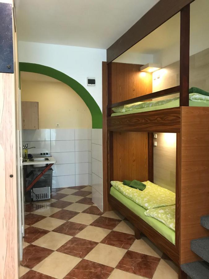 Viktoria Hostel Wien Ngoại thất bức ảnh